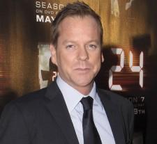 2010__01__Kiefer_Sutherland_Jan14a 225×207.jpg