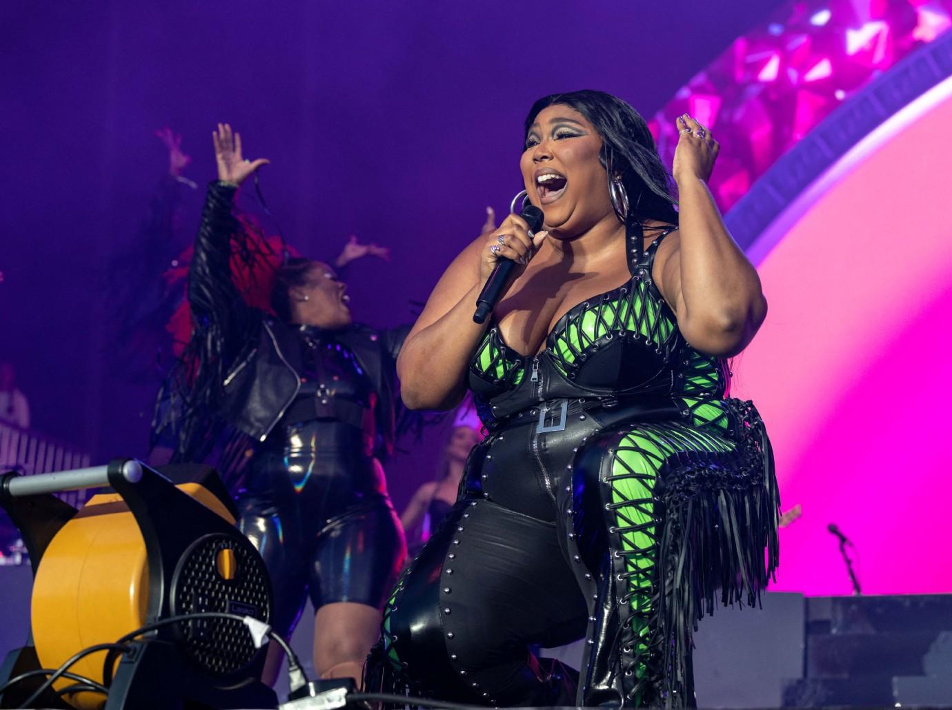 Lizzo Faces Backlash For Appearance At 2024 Grammys Amid Lawsuit