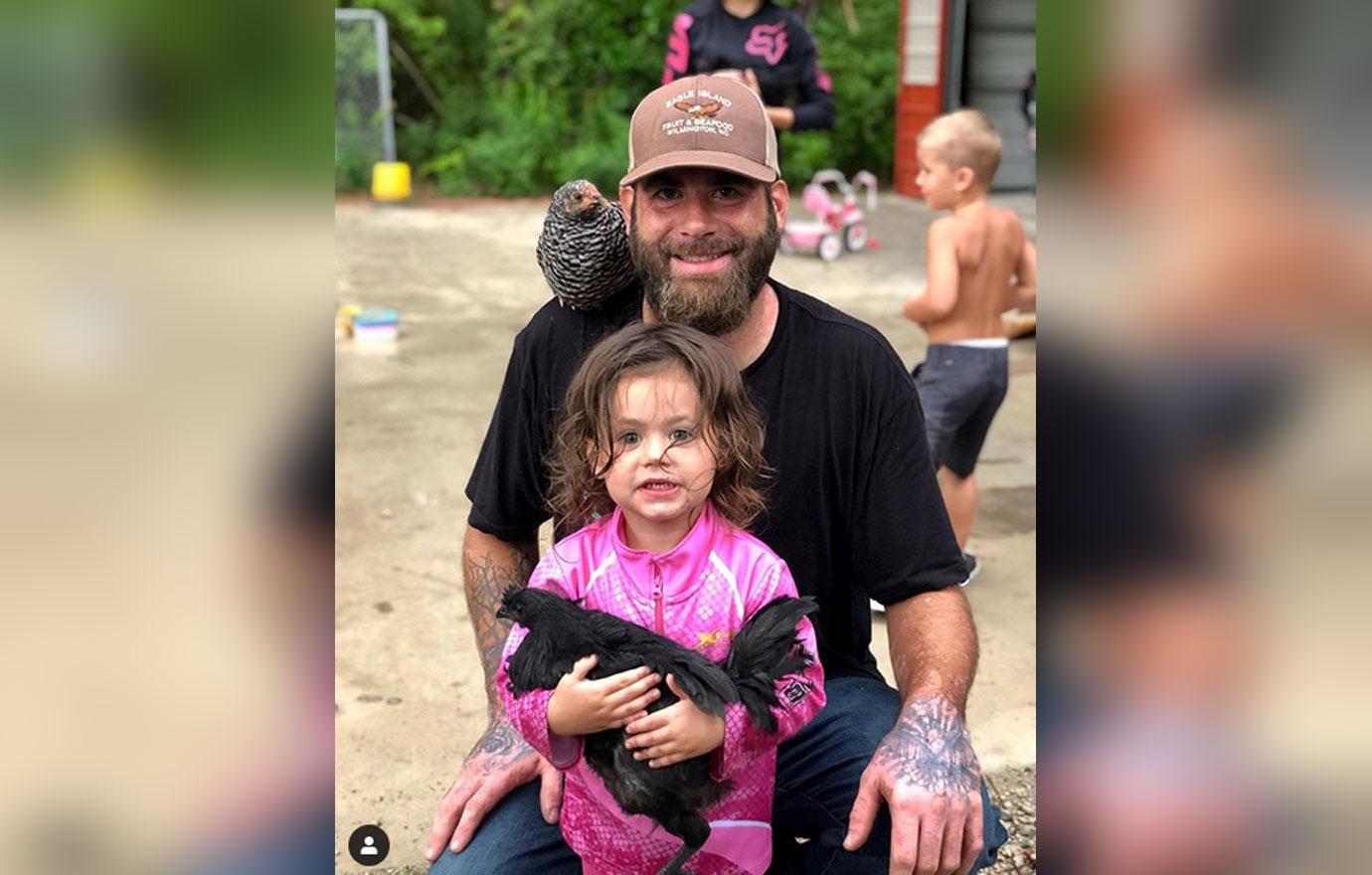 jenelle-evans-david-eason-back-together-photos-walmart-pet-supplies