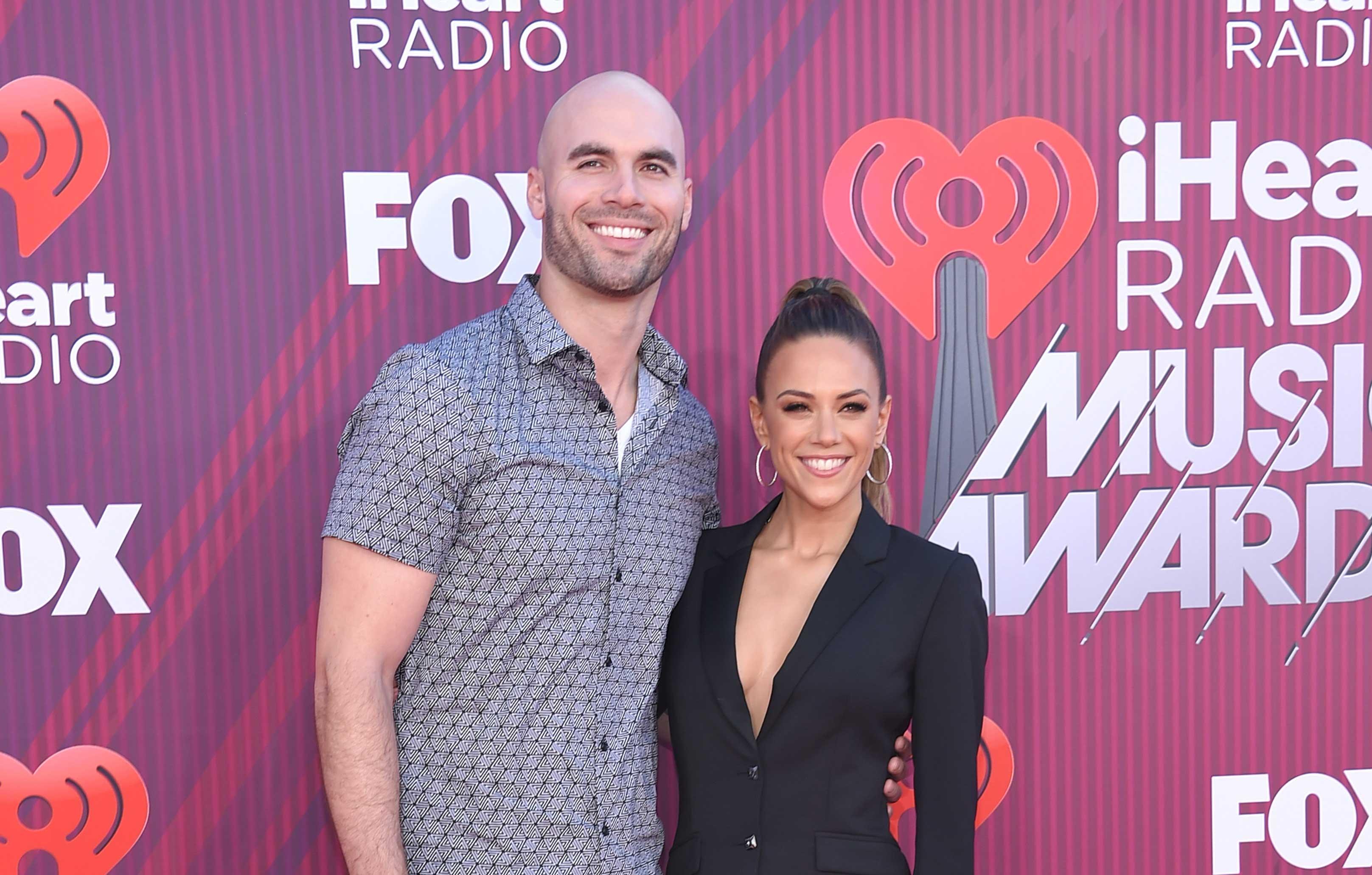 Jana Kramer Spills Shocking Detail About Mike Caussin Sex Life photo picture