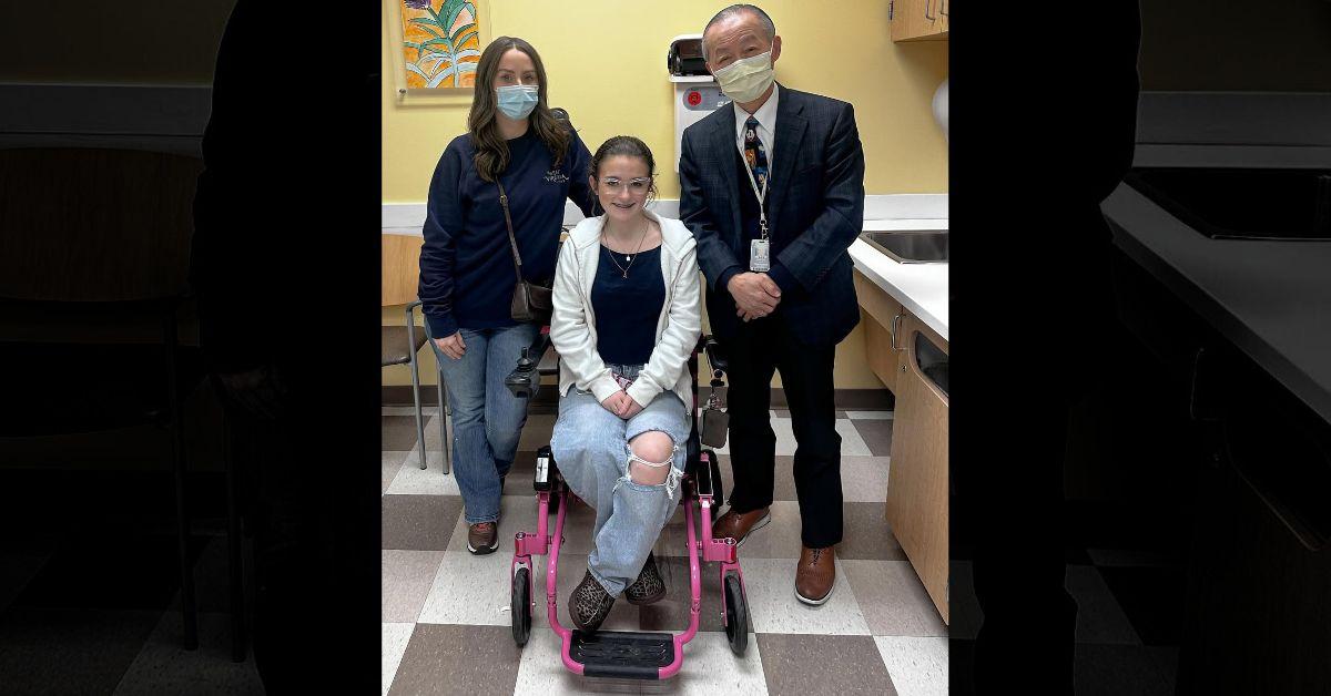 Photo of Leah Messer, Aliannah Simms and Aliannah Simms' doctor