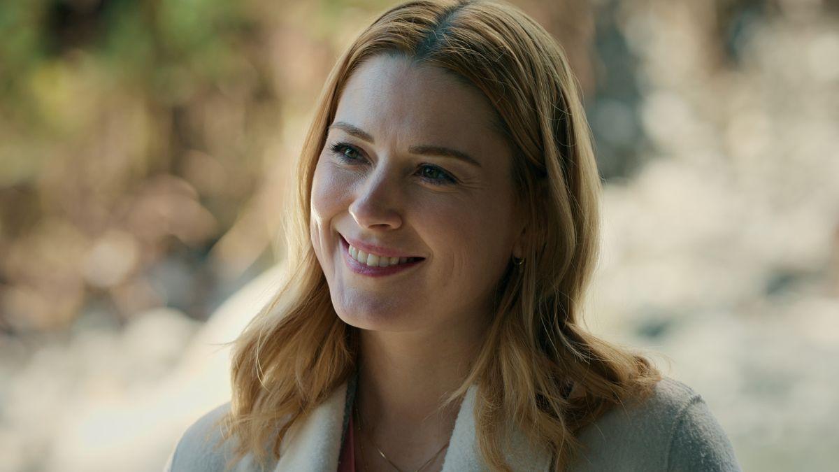 Photo of Alexandra Breckenridge.