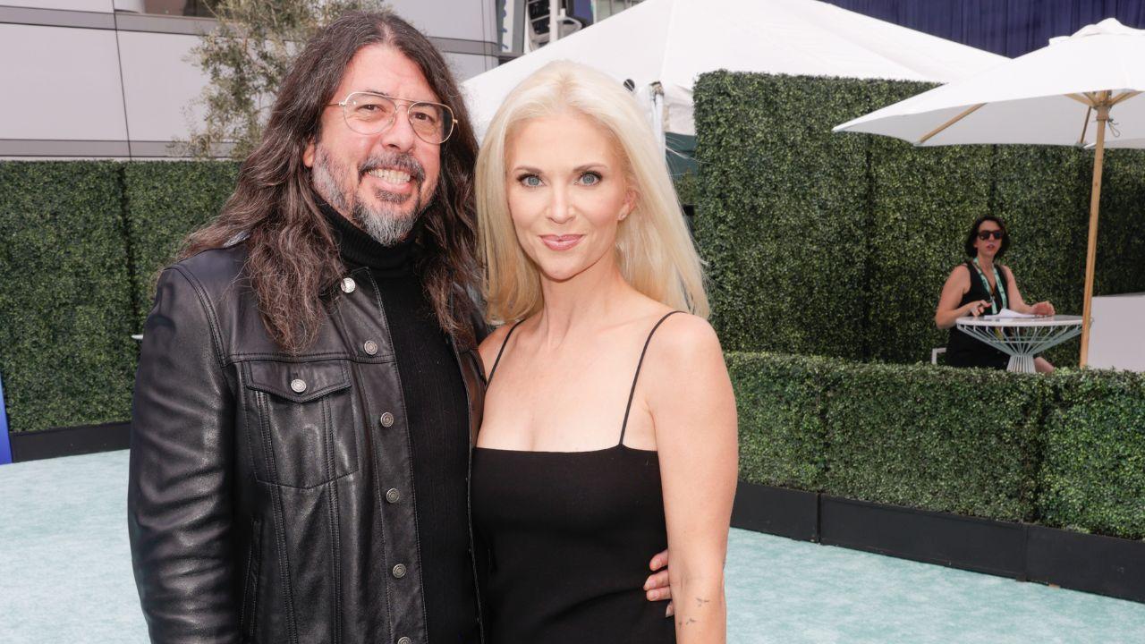 Photo of Dave Grohl and wife Jordyn Blum.