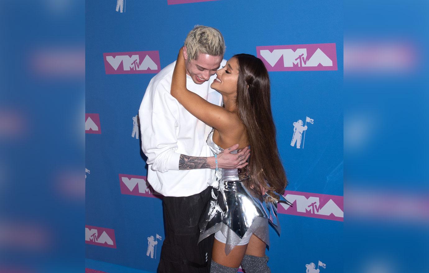 5 signs pointed ariana grande pete davidson split 3