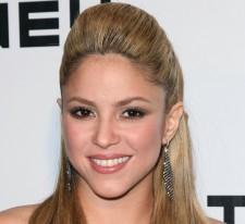 2009__10__shakira 225×206.jpg