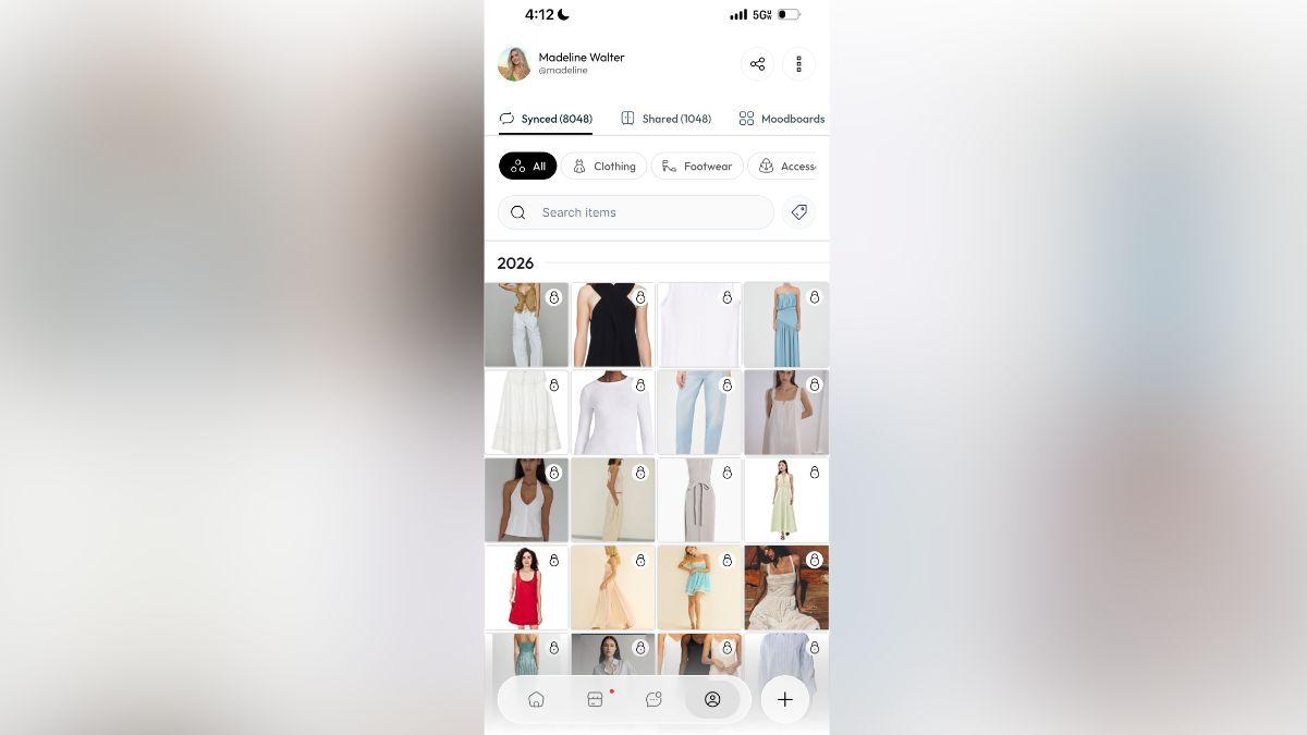packing for vacation just got easier celebrity stylist shares best summer travel tips