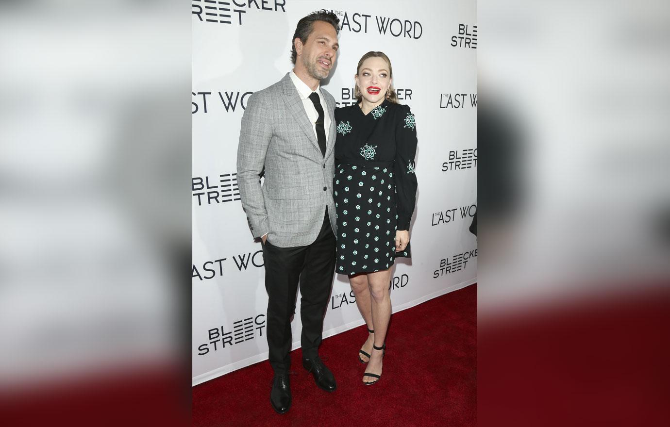 Amanda seyfried leaked photos married thomas sadoski 03