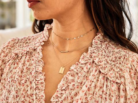 personalized jewelry for mom children tiny tags shop