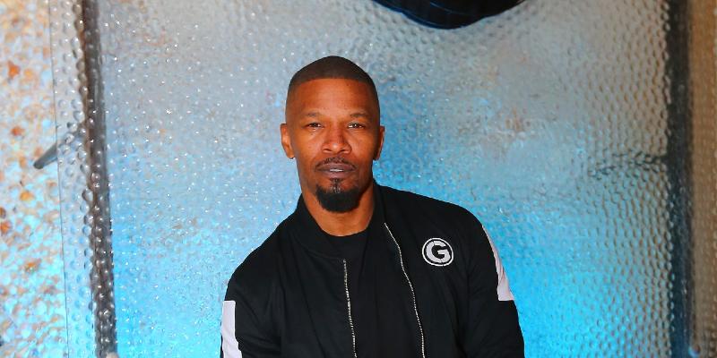 Jamie Foxx poses for photos at Kuro in Seminole Hard Rock Hotel & Casino Hollywood