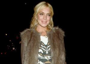 2011__04__lindsay_lohan_april1_42a 300×216.jpg