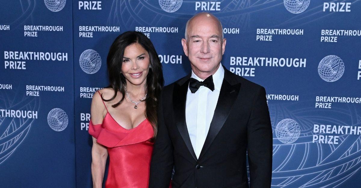 Photo Of Jeff Bezos And Lauren Sanchez