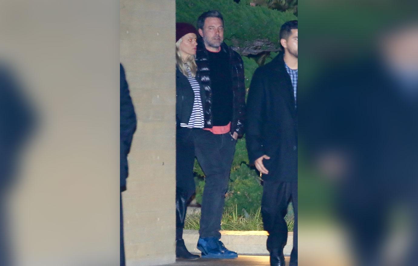 Ben affleck lindsay shookus post christmas date 3