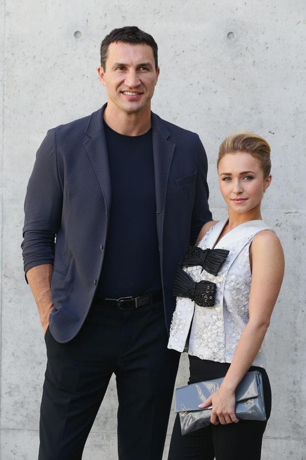 Hayden panettiere wladimir klitschko wedding hold getty