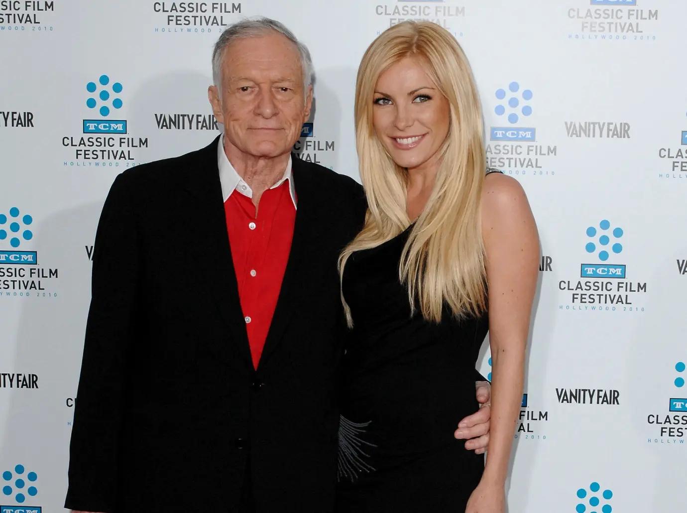 holly madison weirded out crystal hefner same writing style memoir