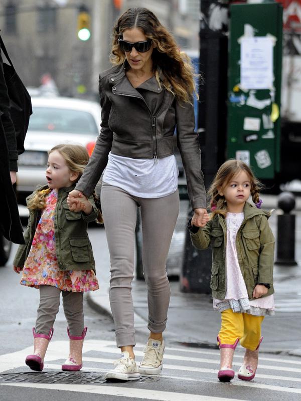 Sarah Jessica Parker Takes the Twins to School in Matching Jacket and Boots