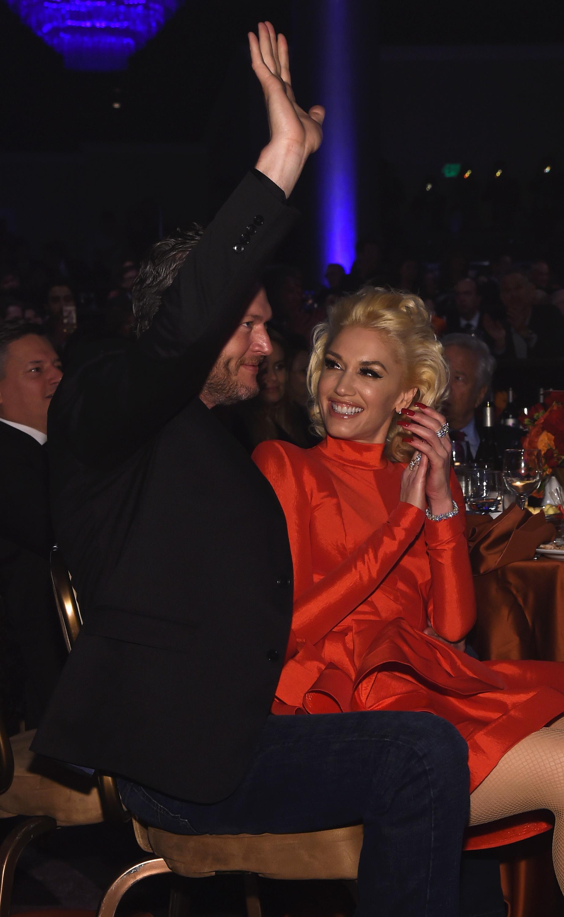 gwen stefani dating blake shelton kids choice awards