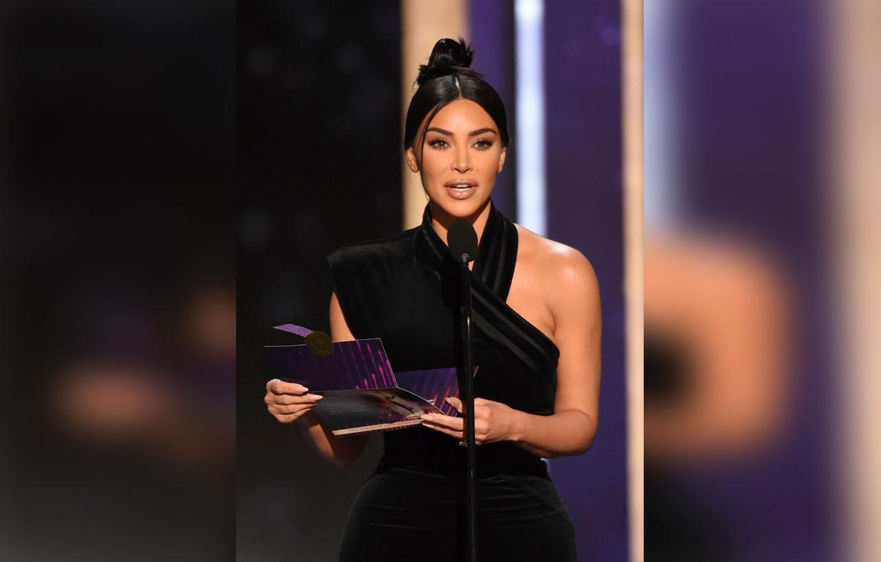 Kim Kardashian Shares Steamy Pics From Cabo Vacation