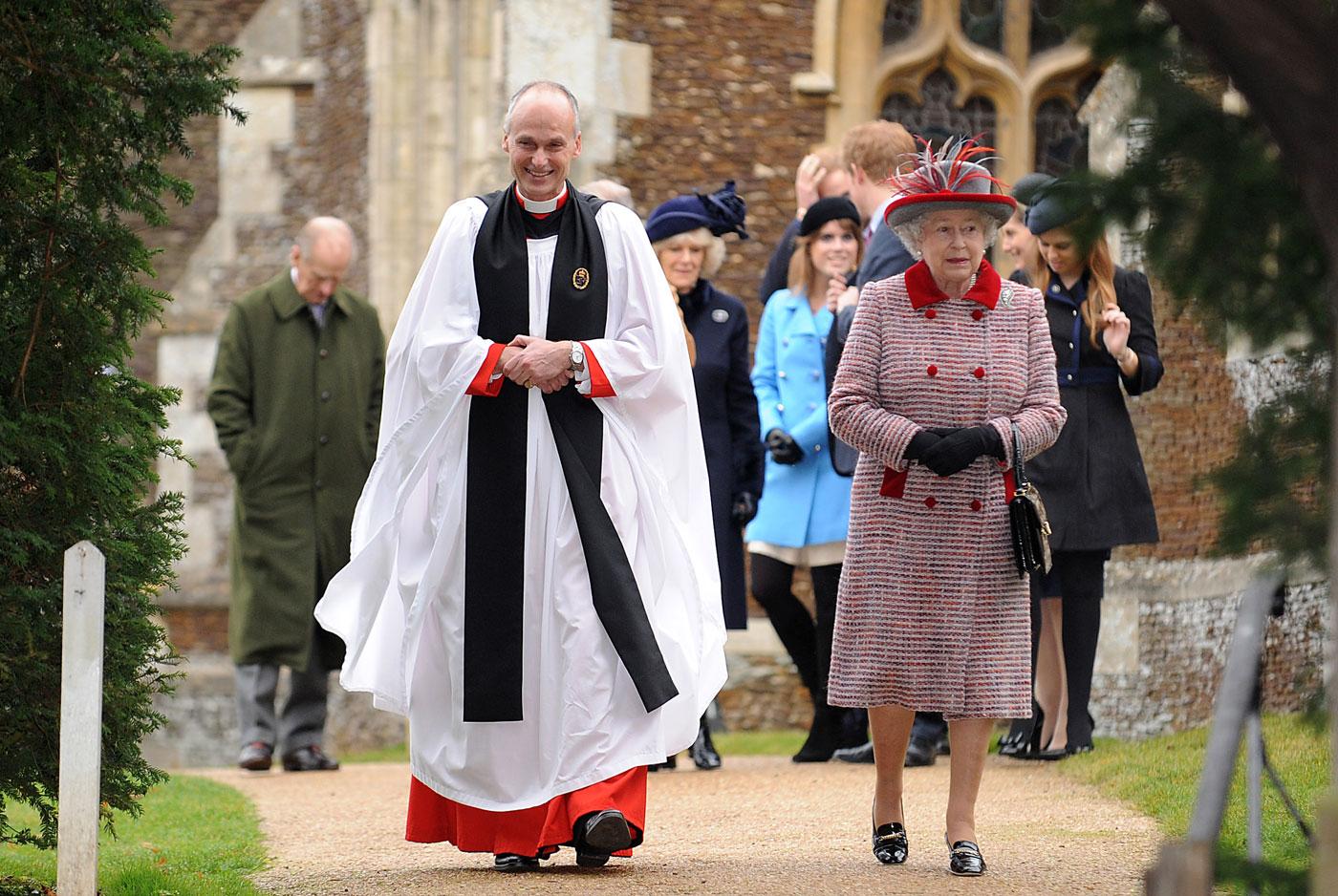 meghan markle christmas sandringham queen 06