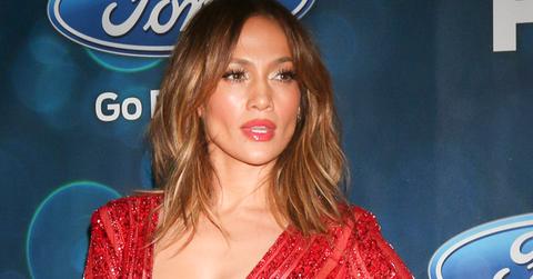 Jennifer lopez toned body