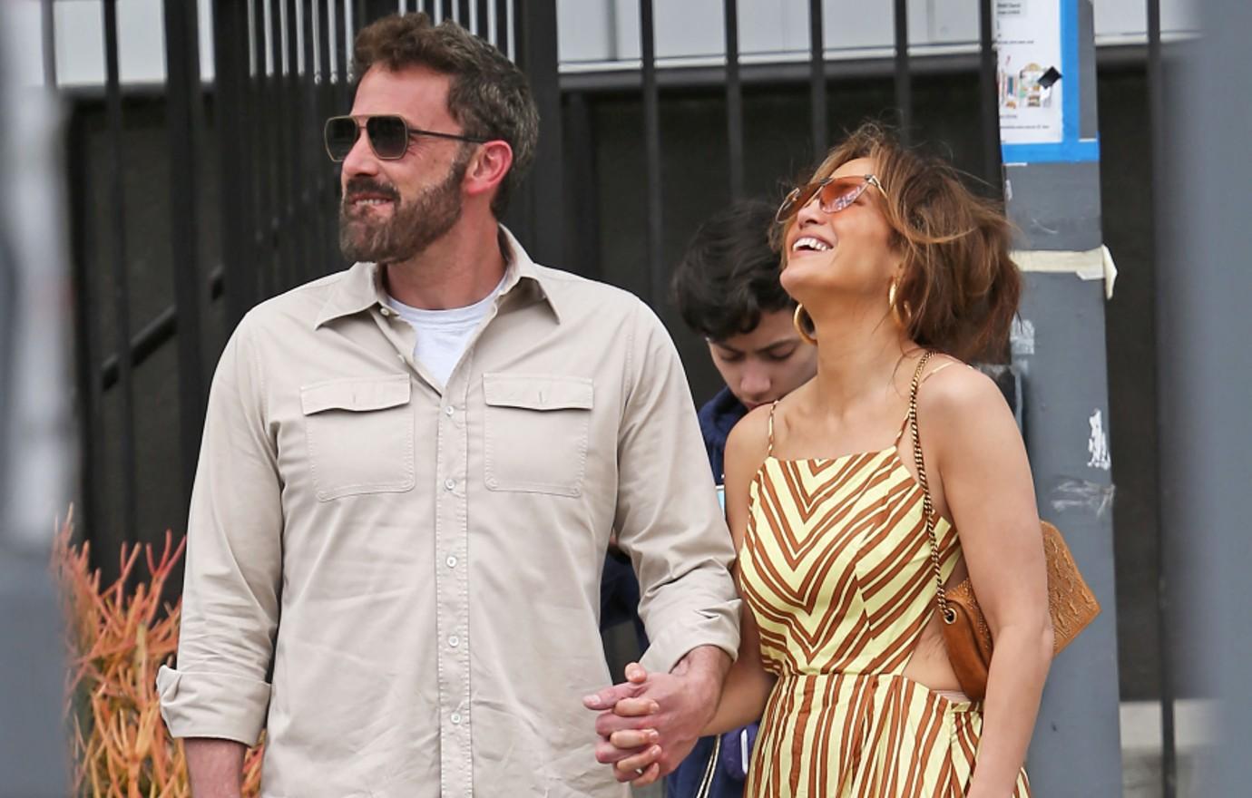 Jennifer Lopez Has Wide-Leg Jeans Moment on Date with Ben Affleck