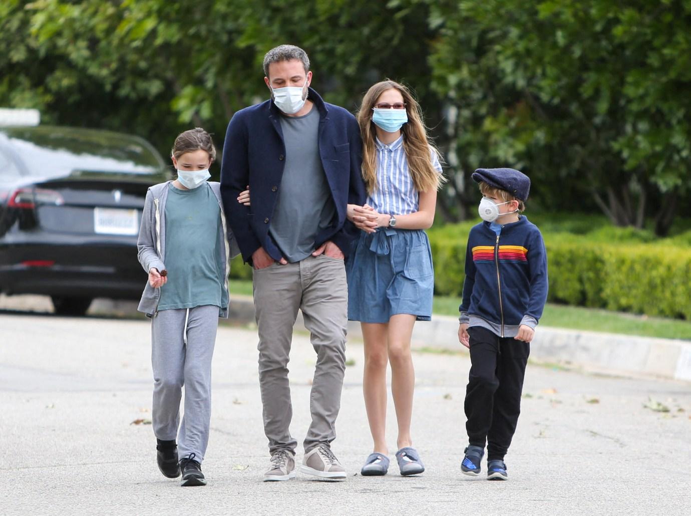 ben affleck jennifer lopezs kids dancing together christmas party