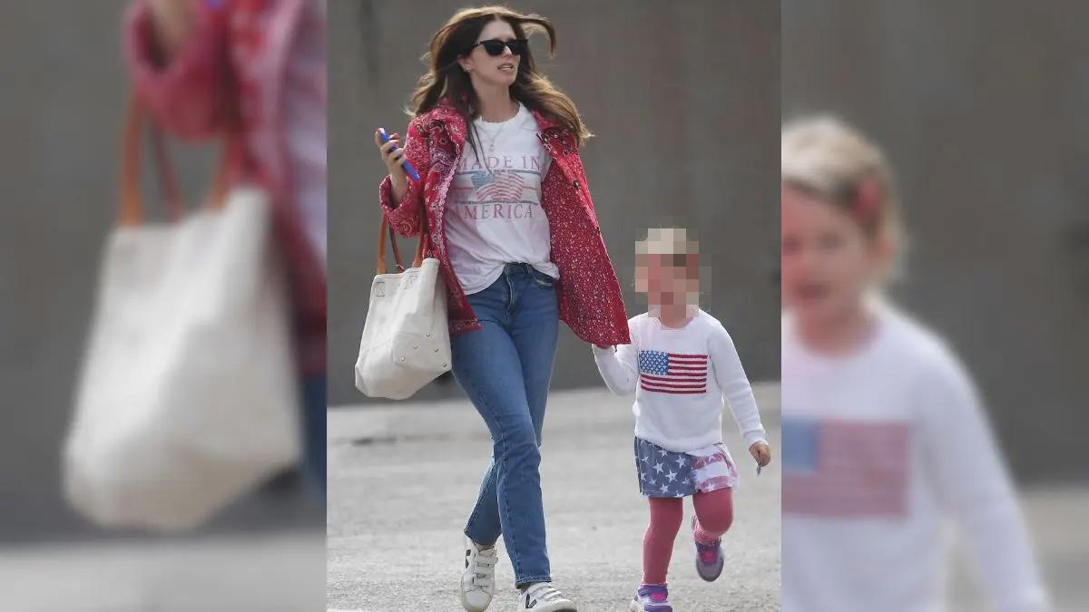 Image of Katherine Schwarzenegger sported a casual outfit while attending the Fourth of July parade with her family.