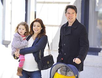 Alyson hannigan april6nea.jpg