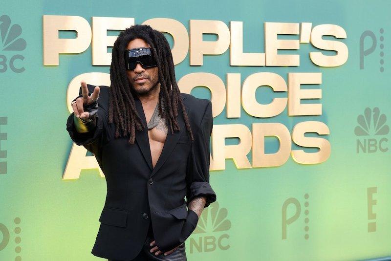 lenny kravitz accused lip synching