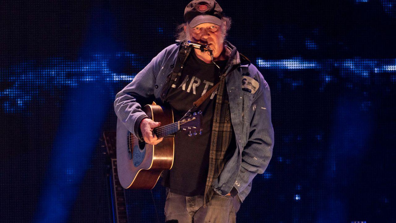Image of Neil Young