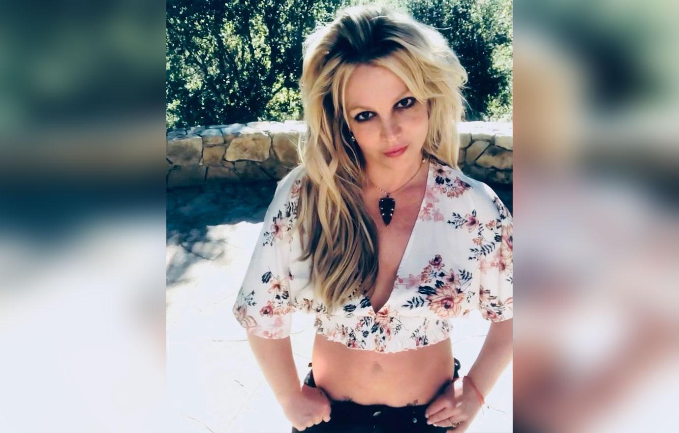 Britney Spears Bares It All In Cheeky New Photos