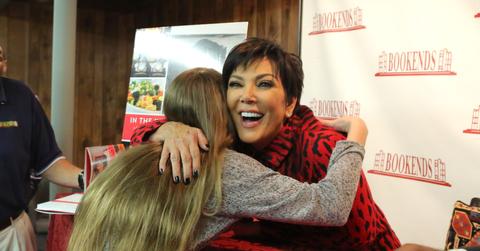 Kris Jenner has her first book signing for her new cookbook as fans pose and take selfies with her in NJ