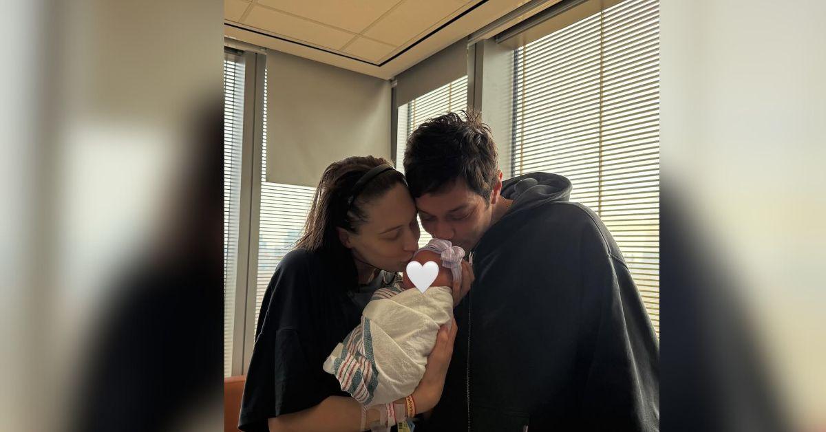 image of Pete Davidson and Elsie Hewitt announced the arrival of their baby via Instagram.