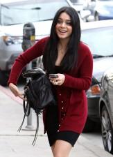 2009__12__FP_4241815_Hudgens_Vanessa_RIV_121809 163×225.jpg