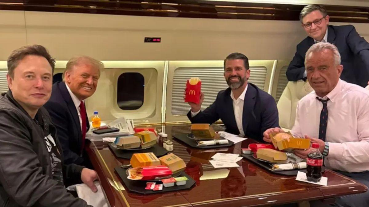 Photo of Robert F. Kennedy Jr. admitted he doesn't know how Donald Trump 'is alive' given his poor diet.