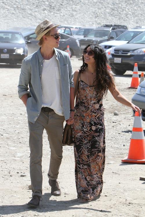 Vanessa hudgens austin butler may21 0021_ _1.jpg