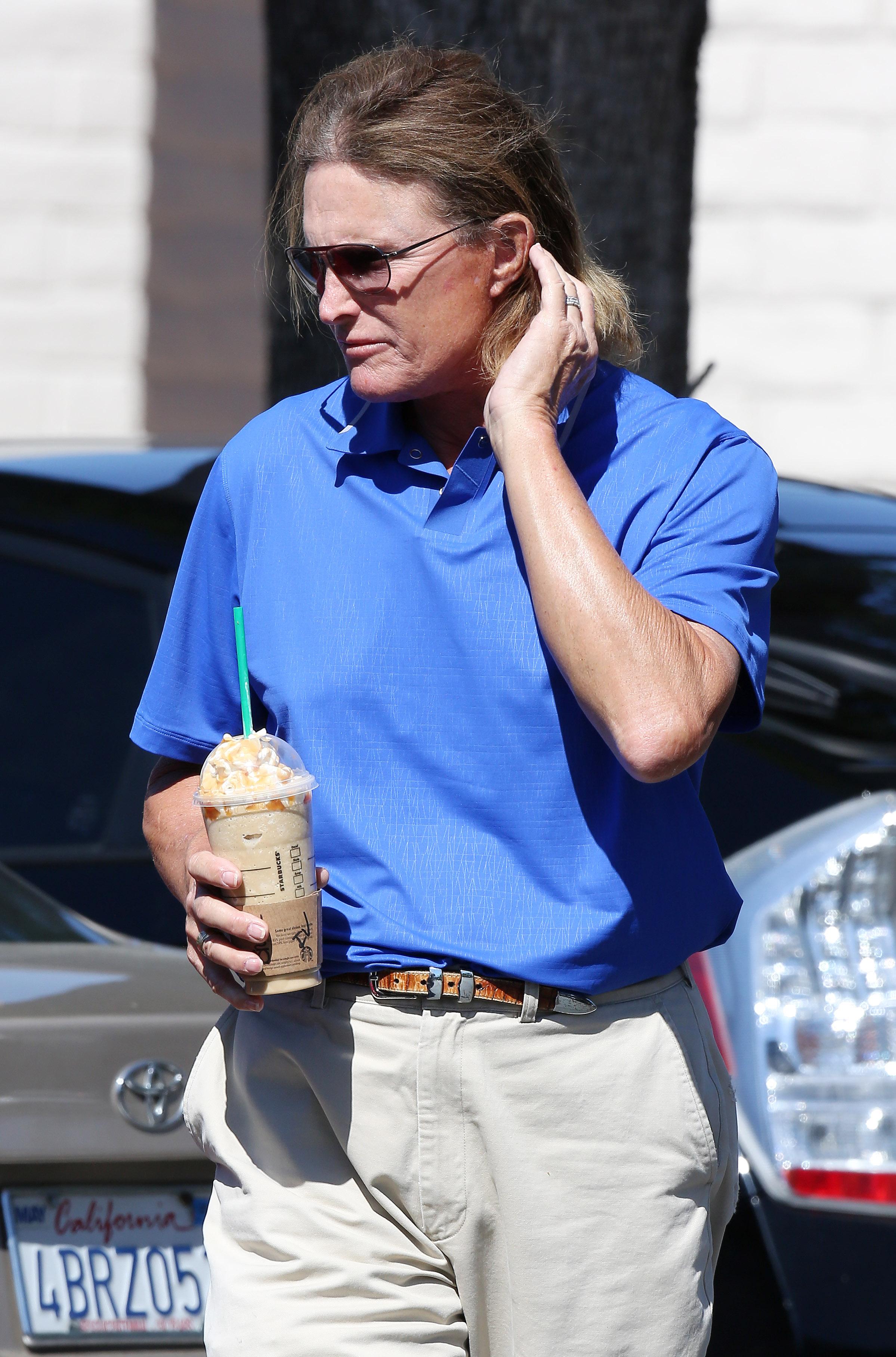 Bruce Jenner seen picking up a Starbucks drink and still wearing his wedding ring