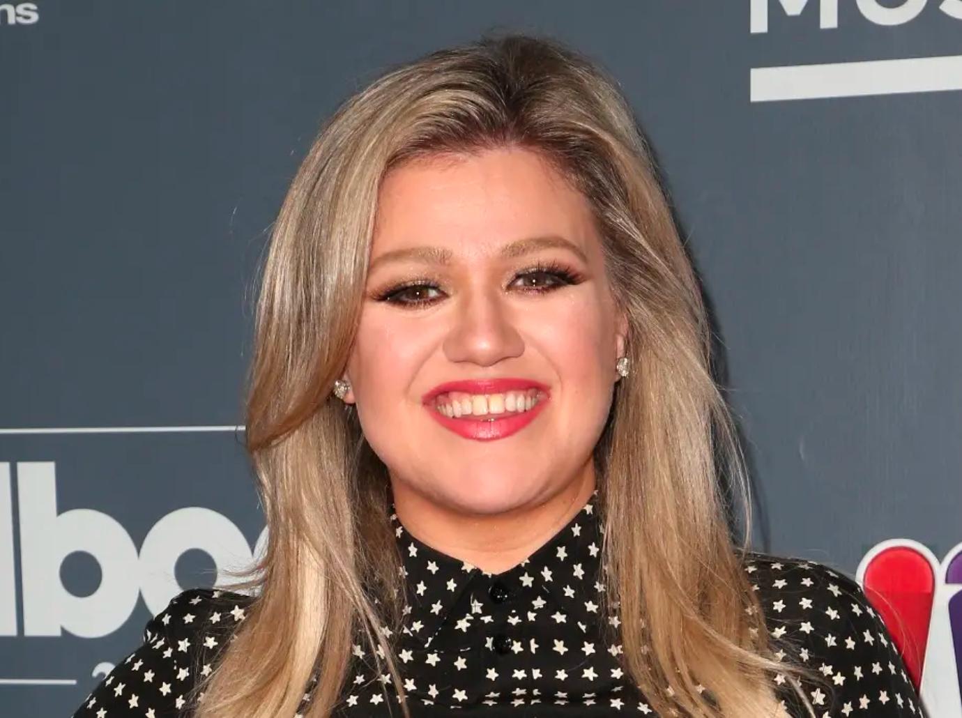 kelly clarkson single never wanted marry brandon blackstock