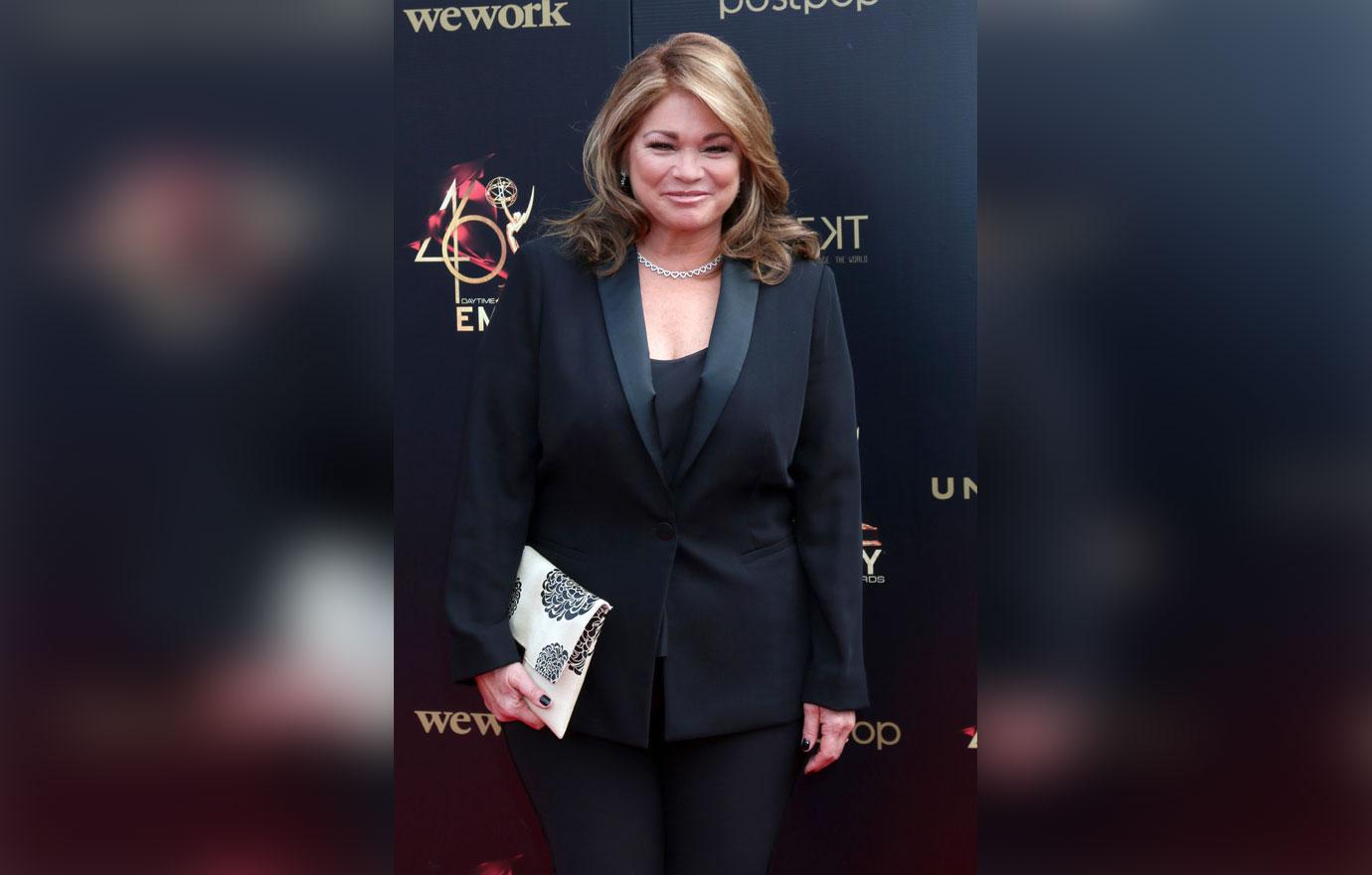 valerie bertinelli cringes after matthew perrys heated makeout session