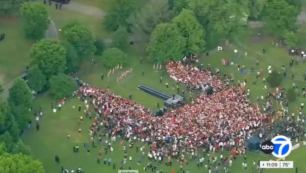 donald trump ridiculed drinking water medical attention bronx rally