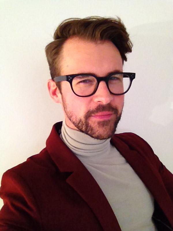 Brad goreski selfie fashion week