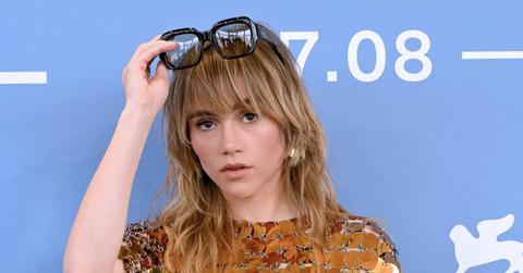 Photo of Suki Waterhouse.