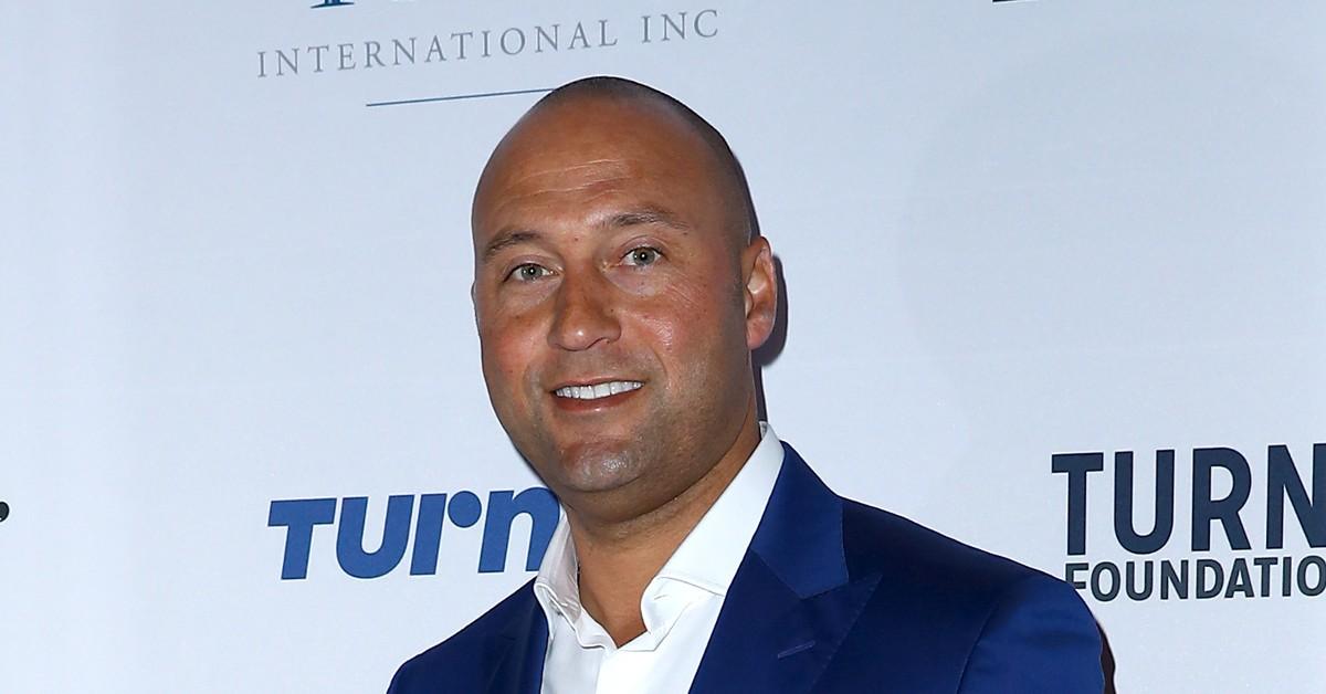 Derek Jeter Discovered the Least Obnoxious Way to Wear White Jeans