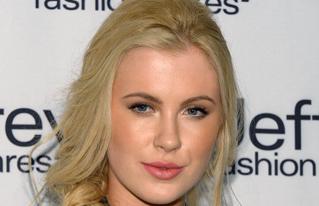 Ireland baldwin teaser_319x206.jpg