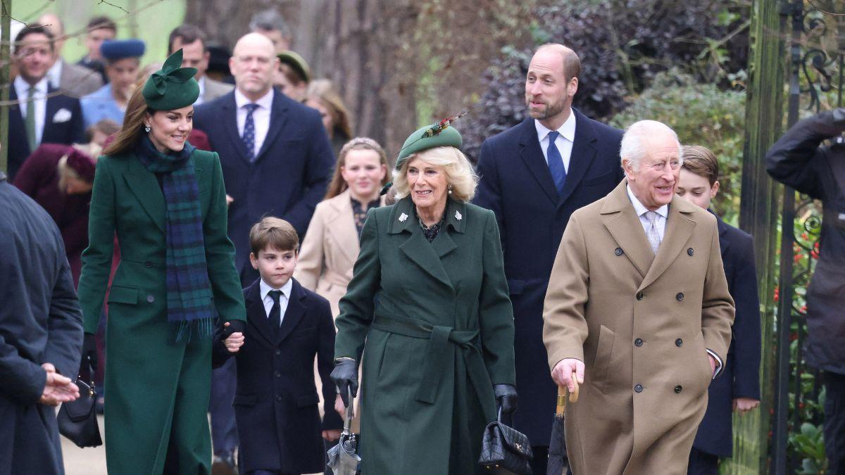 image of royal family