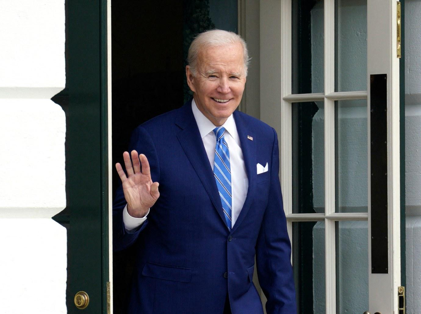 joe biden  run potentially derailed democrats leaking docs