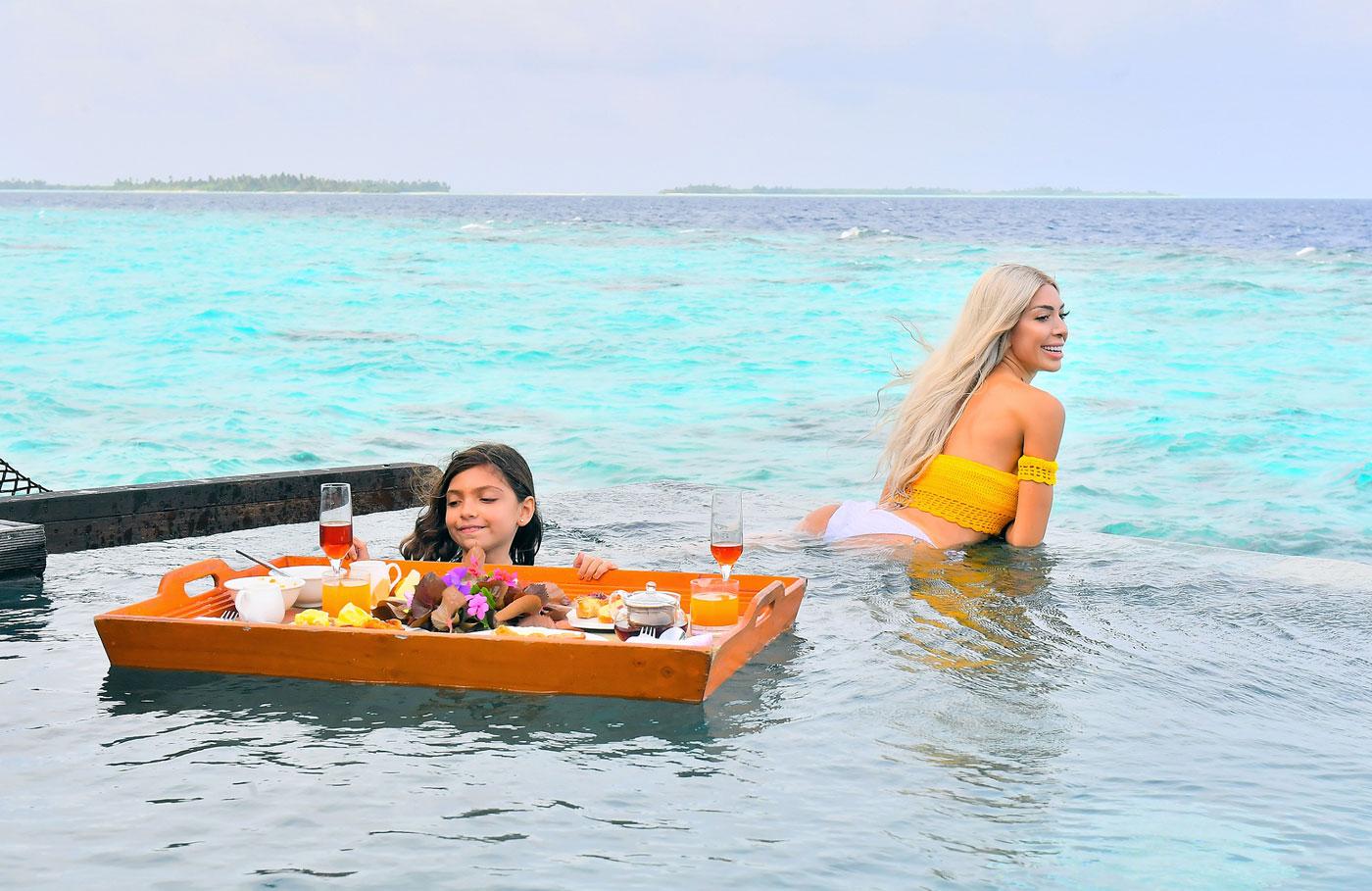 EXCLUSIVE: Farrah Abraham enjoys a &#8216;floating breakfast&#8217; while vacationing in Maldives.