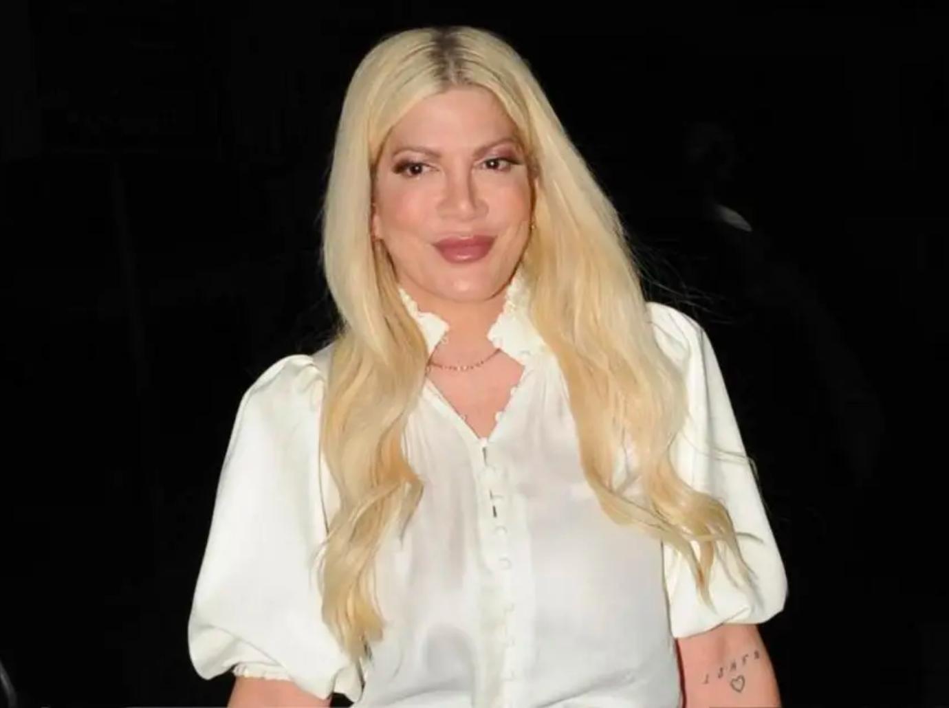 tori spelling hospitalized  days split dean mcdermott