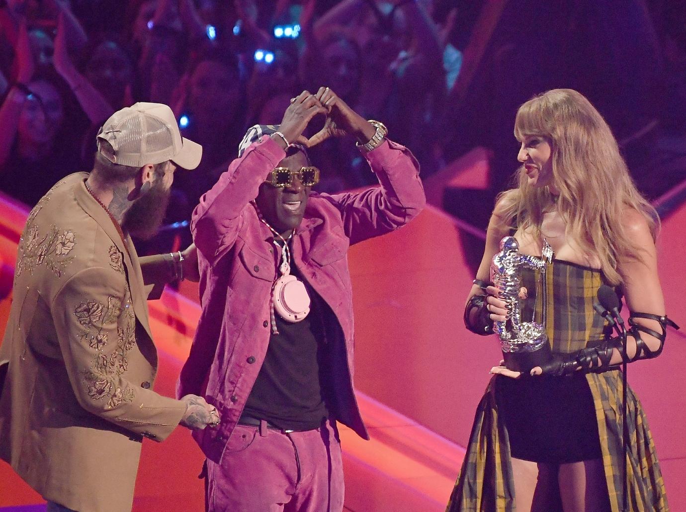 flavor flav officiate taylor swift travis kelce wedding married happy