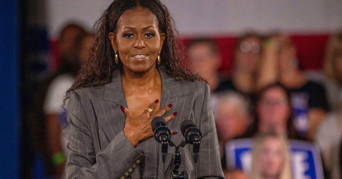 photo of The actress said she might consider asking Michelle Obama for dating advice