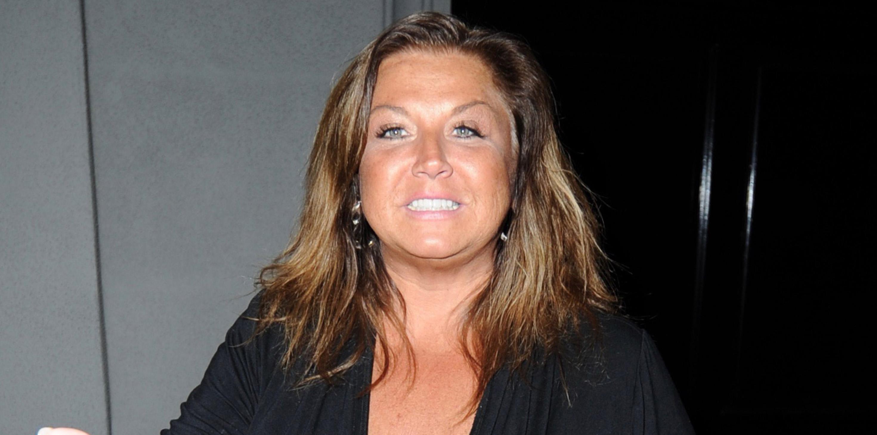 Dance Moms' star Abby Lee Miller files suit claiming airline